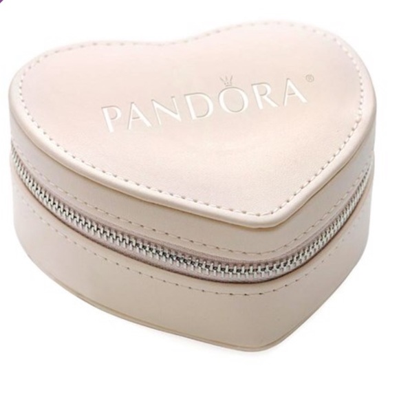 NEW! Retired Pandora Valentine Bracelet Gift Set - Picture 2 of 8